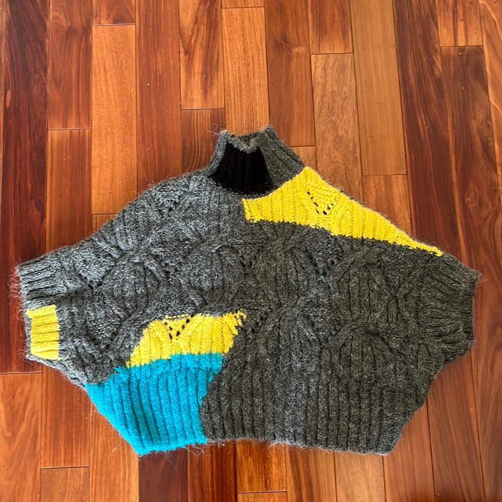 Zara Cropped Turtleneck Sweater